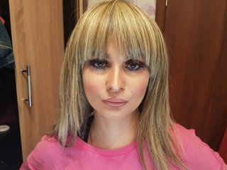 Webcam Snapshot for BlondieGirl
