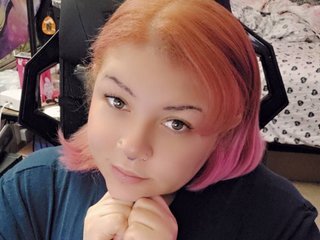 Webcam Snapshot for SlimeKittyTv