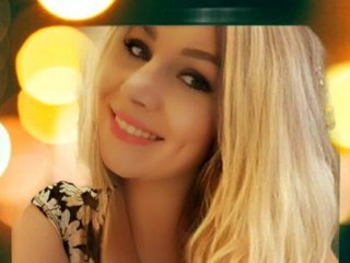 Webcam Snapshot for BlondeAlis